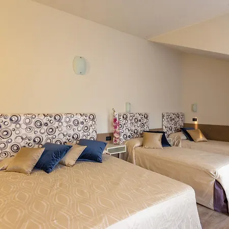 Hotell Le Palme Maggiore Bike Friendly (adults Only) Dormelletto